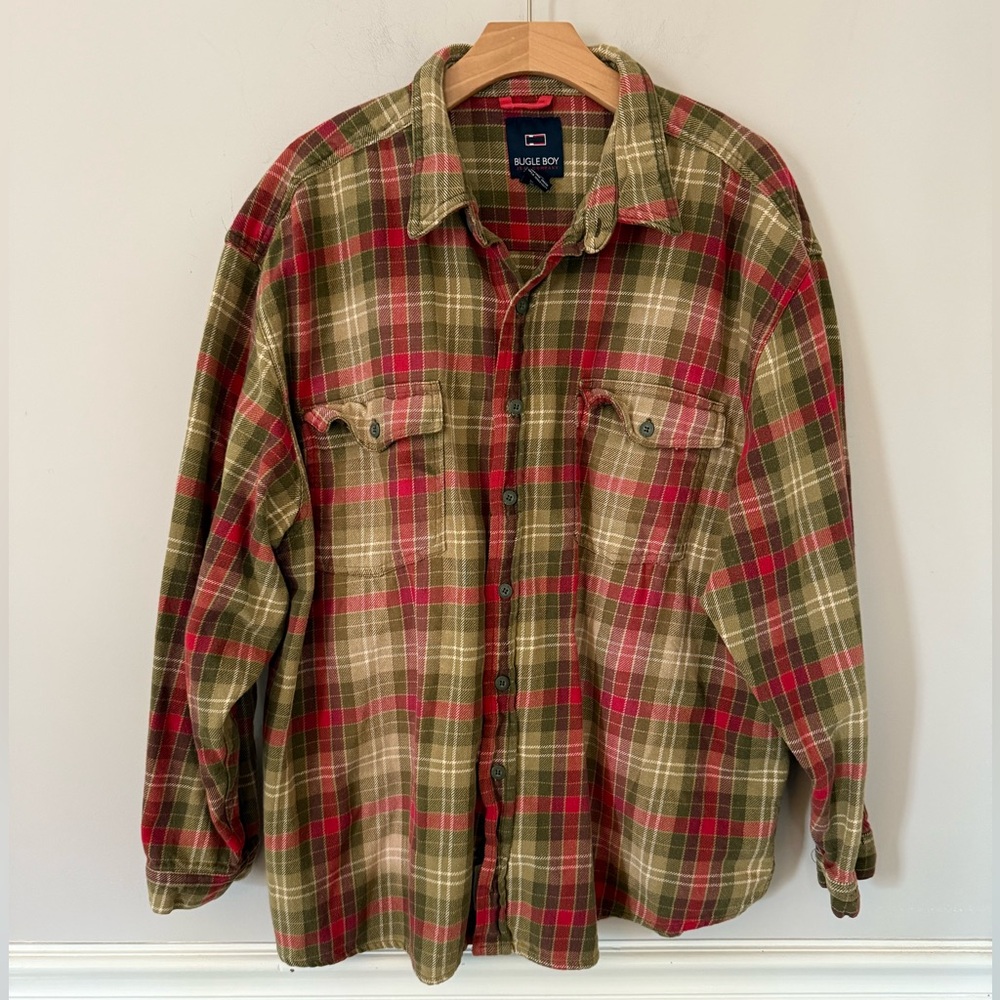 Vintage bugle boy tan & red plaid flannel button down long sleeve shirt. XL